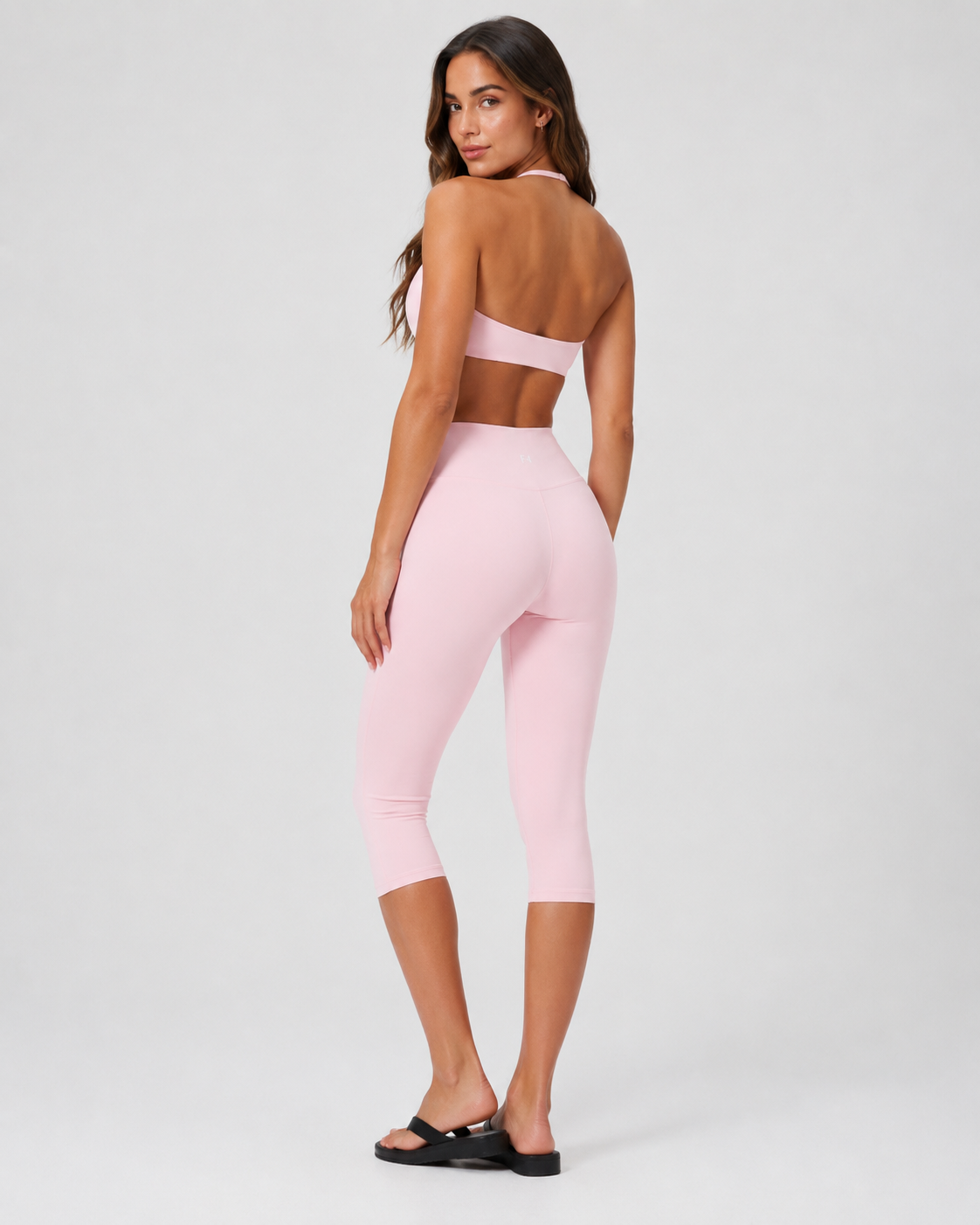 Lux Capris