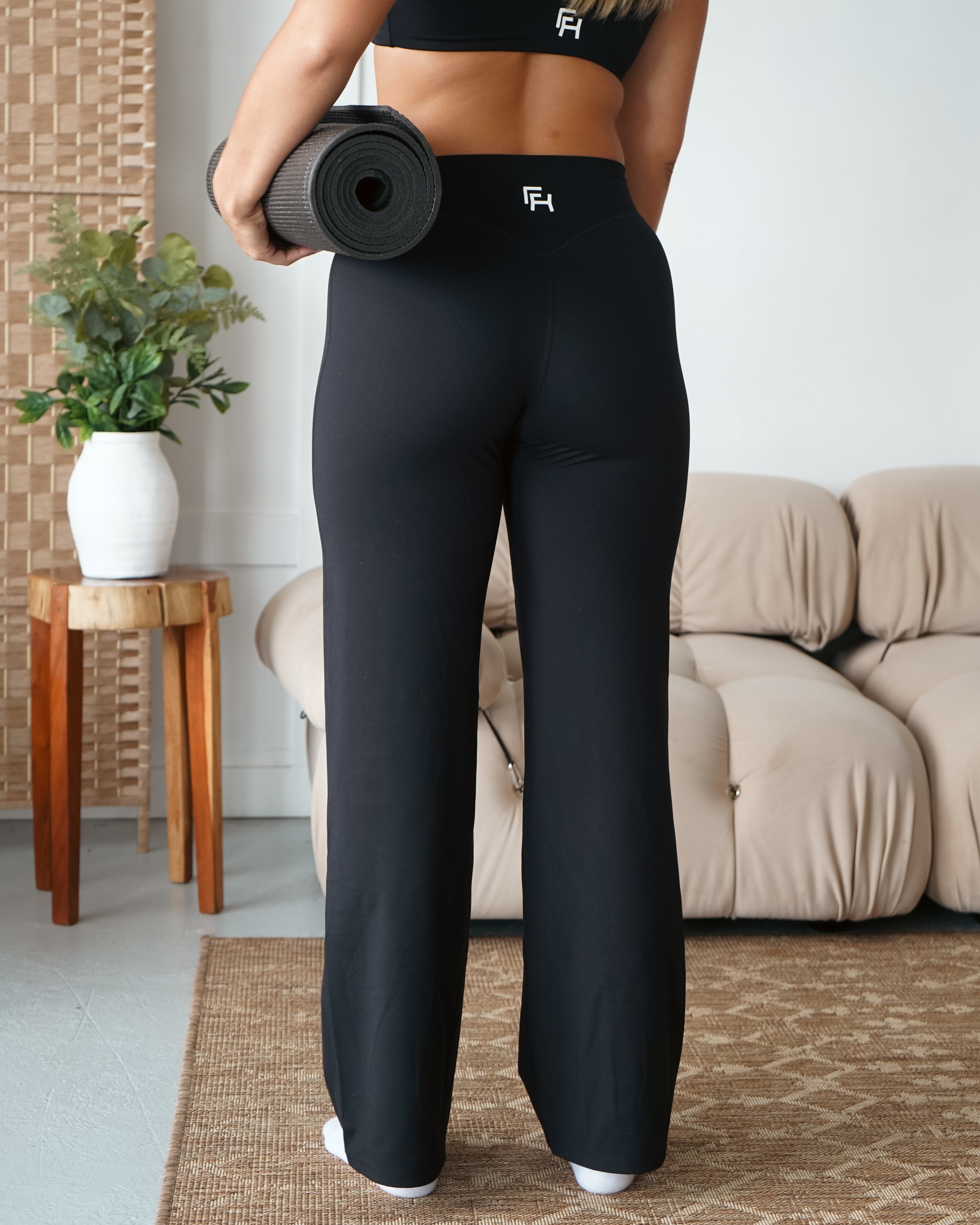 Hatha Straight Leg Pants