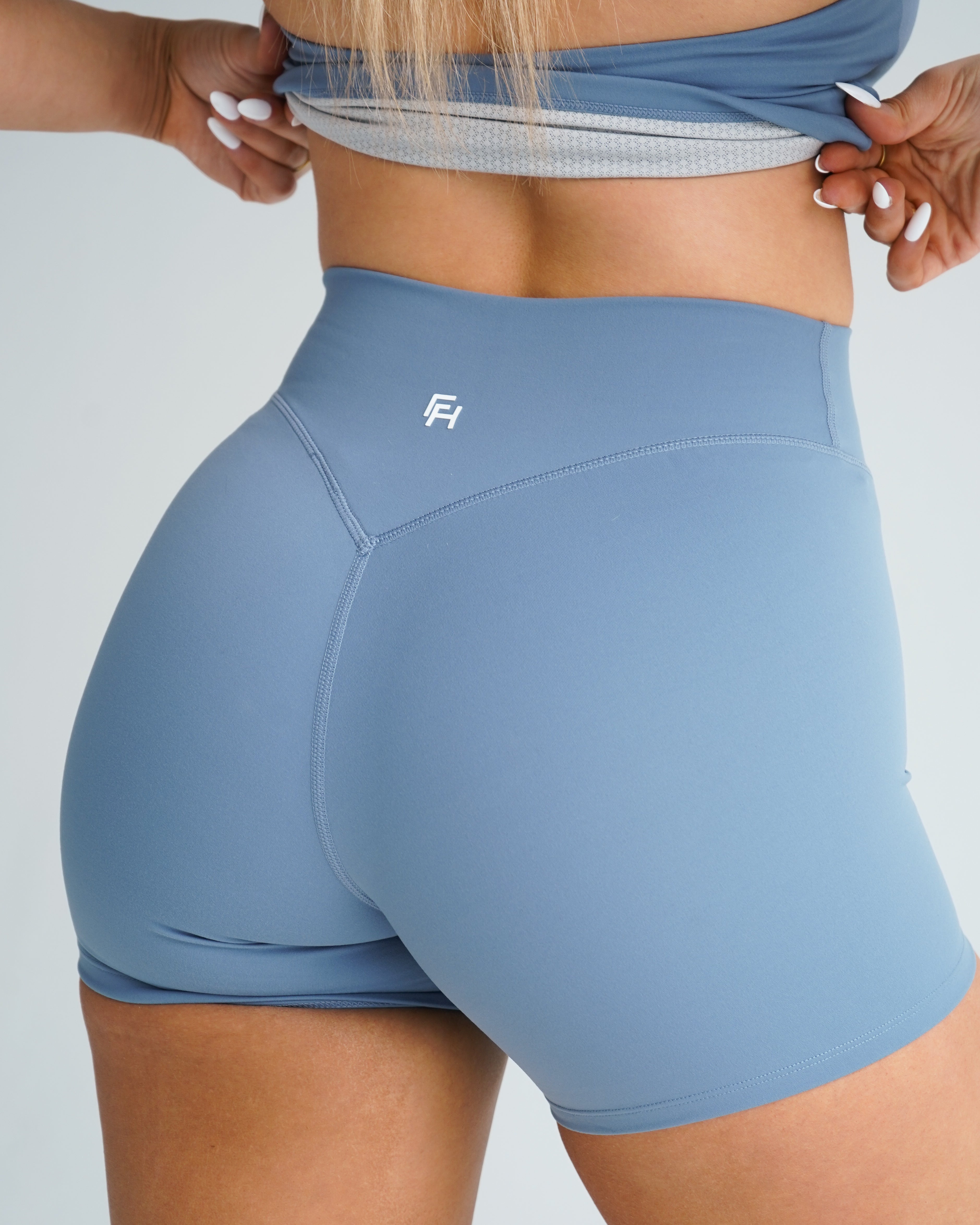 Hatha Shorts 3"