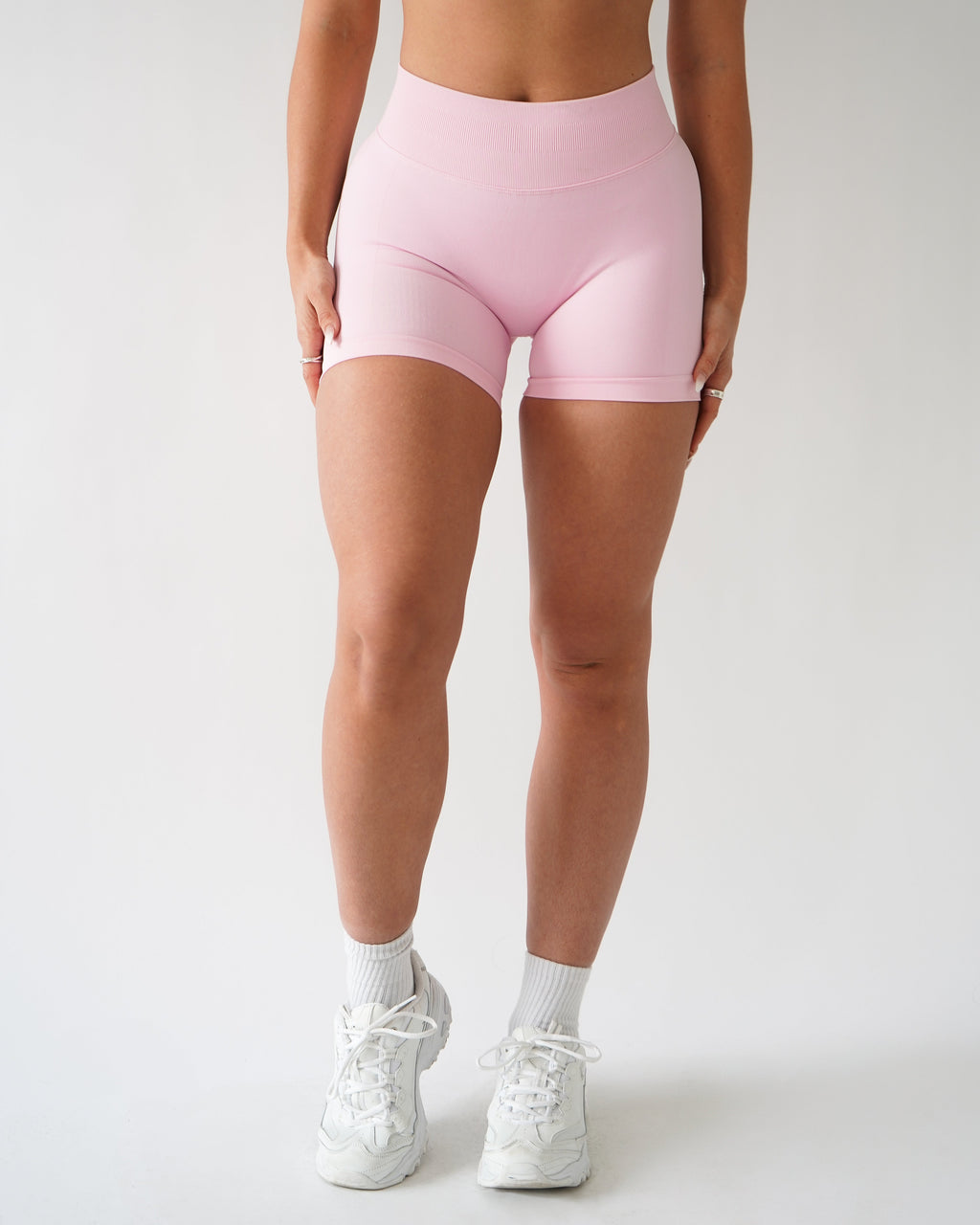 Ascend Shorts 4.5"