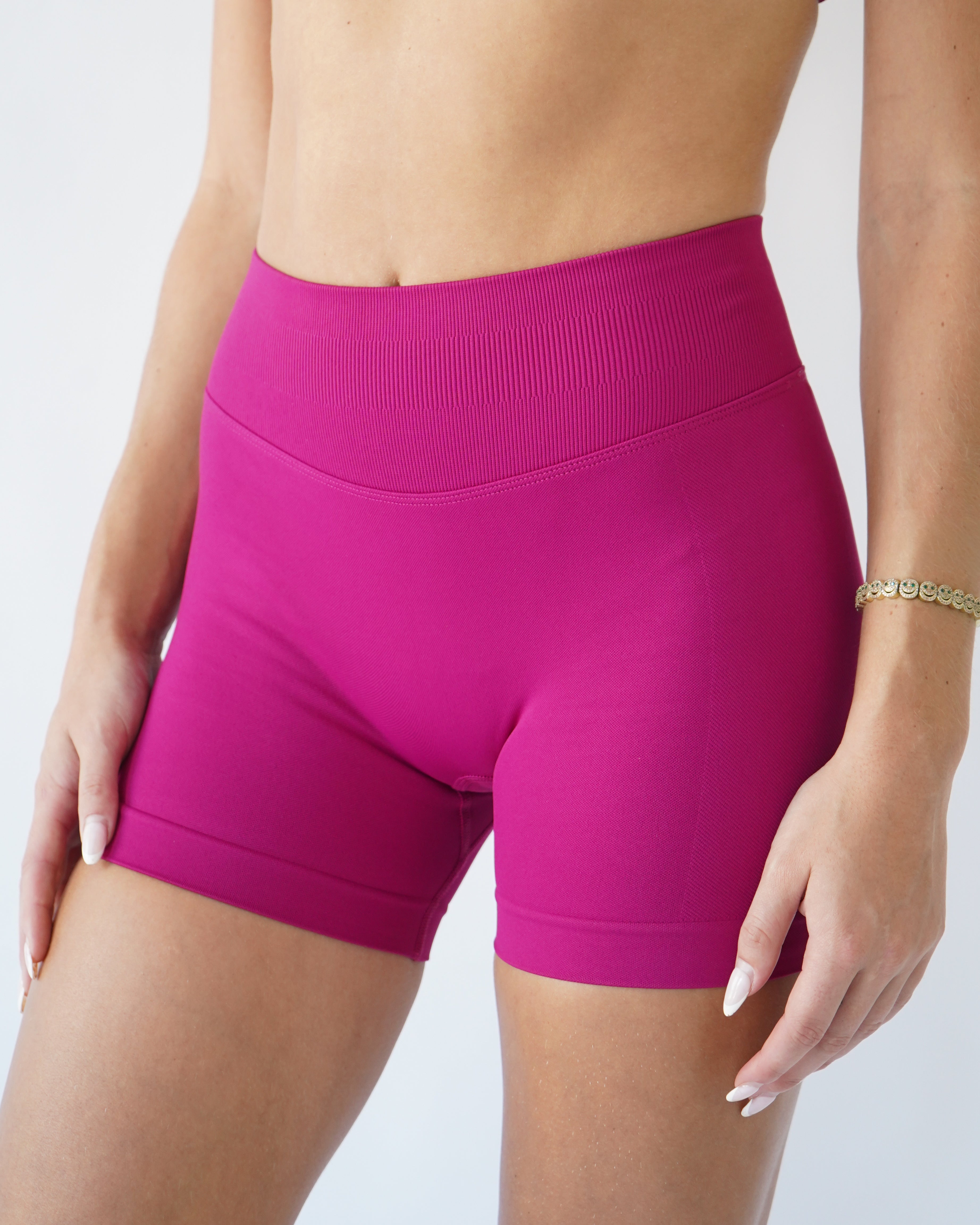 Ascend Shorts 4.5"